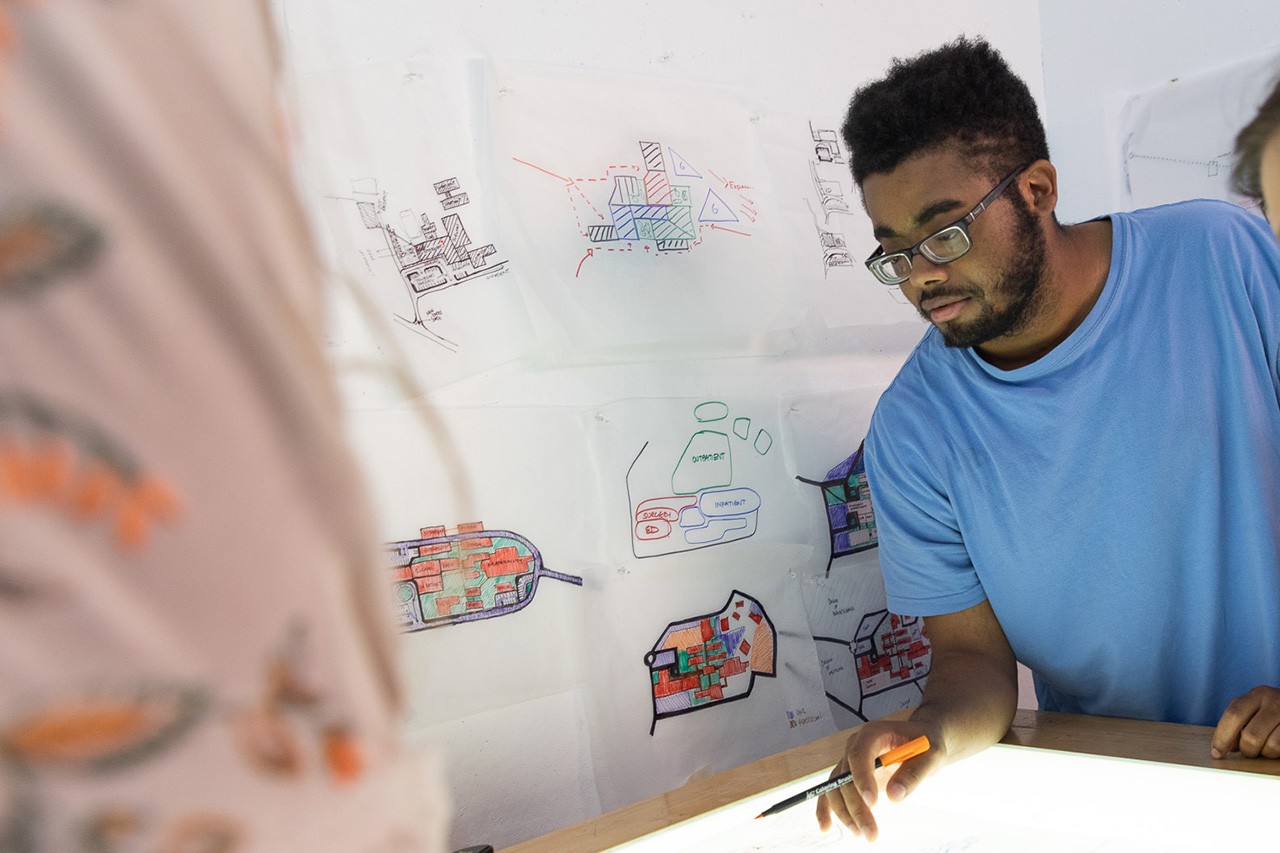 Two Thomas Jefferson University Architecture students working in classroom