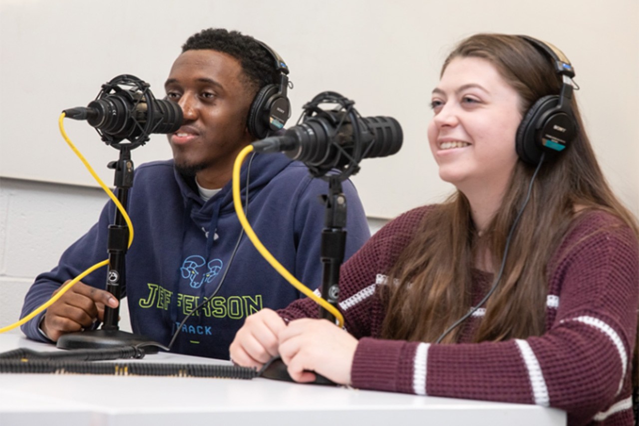 Jefferson students in the media lab