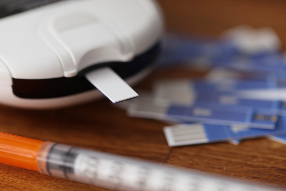 Diabetes testing kit