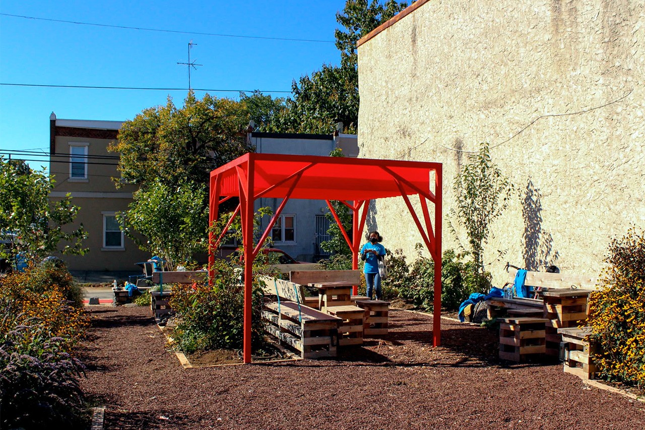 screenshot-whyy-park-in-a-truck-pergola-1280x853