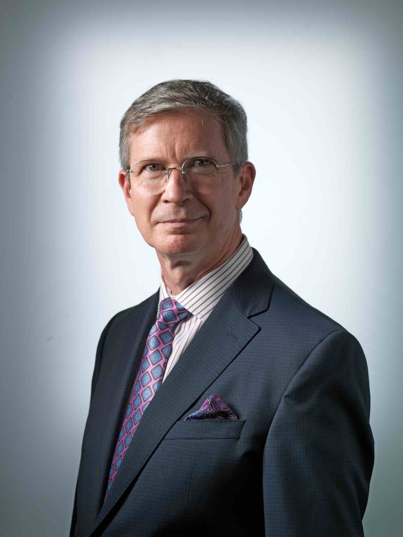 Headshot of Michael Leonard