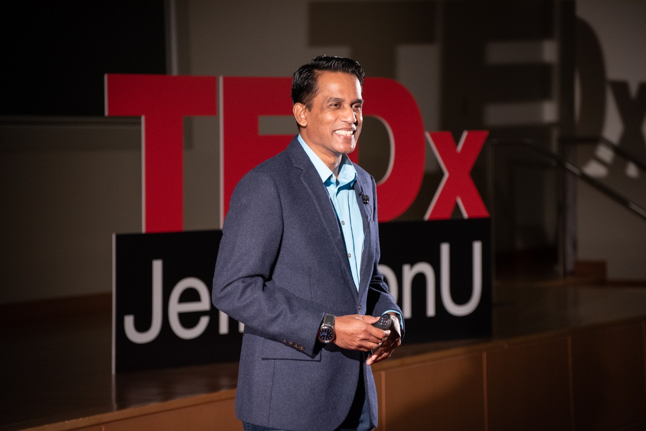 Neil Gomes, Jefferson’s chief digital officer, presented on "A Pattern for Healthcare Transformation for the Pioneers of Tomorrow."