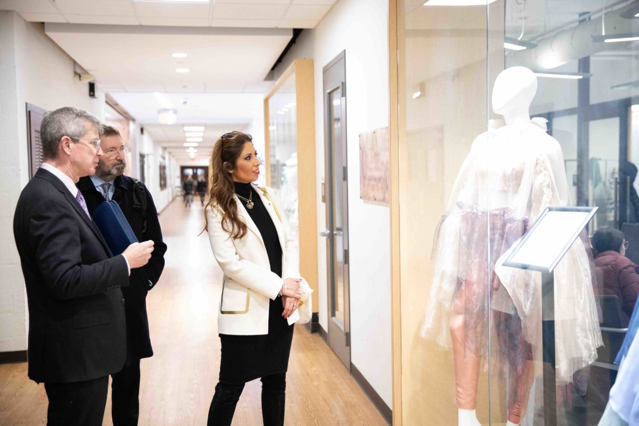 Lavinia Biagiotti Cigna tours Jefferson's campus.
