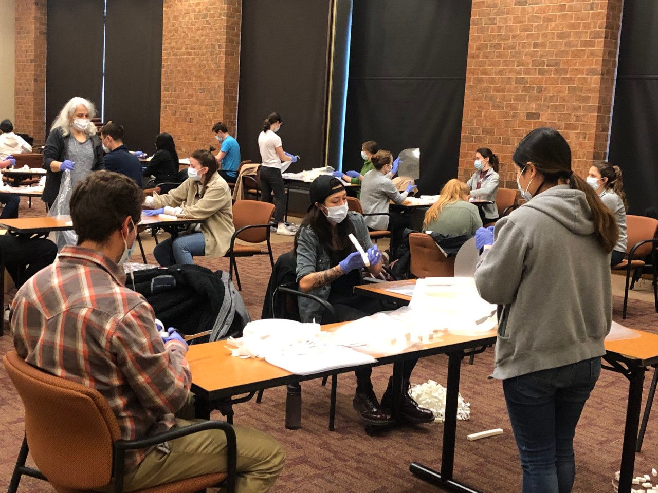 Student Volunteers COVID-19
