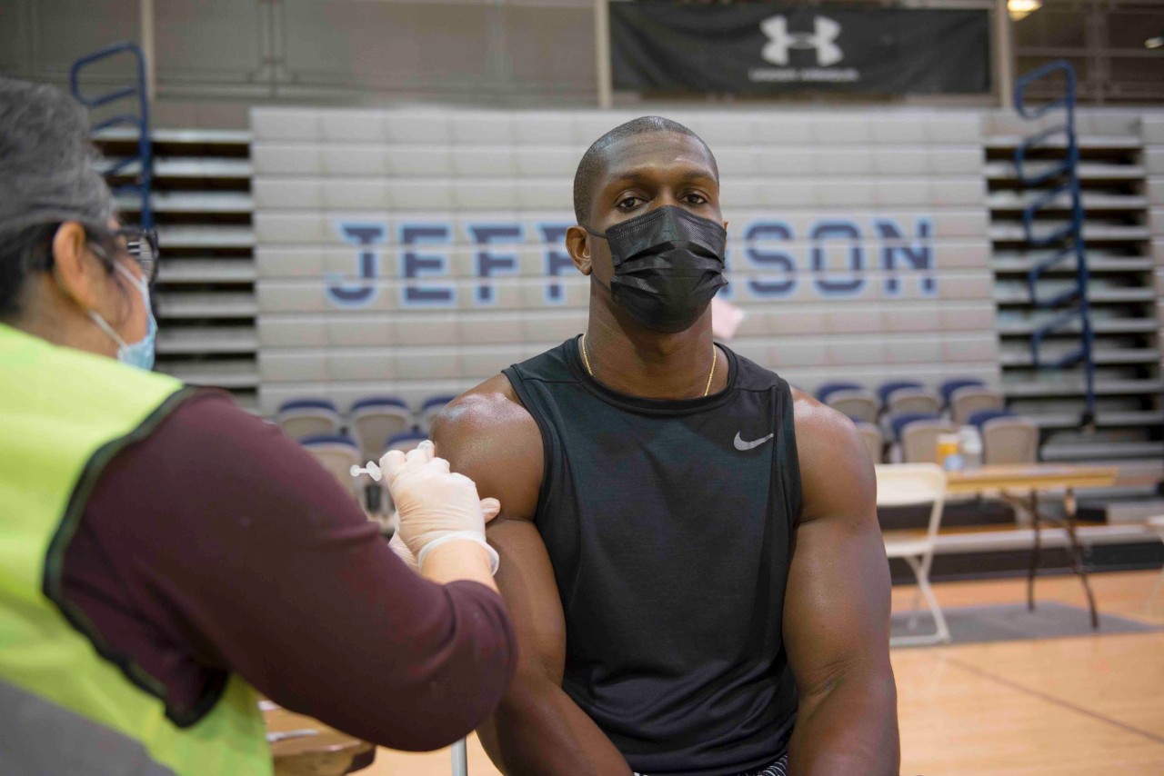 Jefferson student Ismael Kone receiving his vaccine
