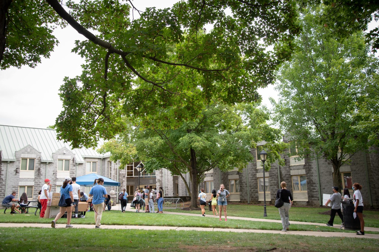 Sights from move-in day