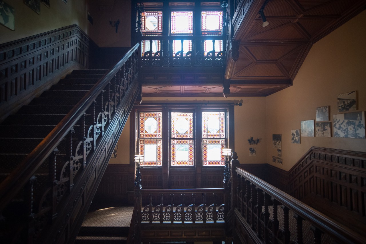 Ravenhill Mansion