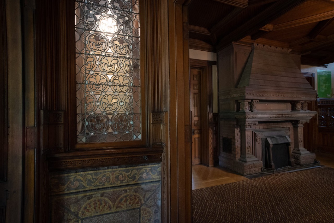 Ravenhill Mansion