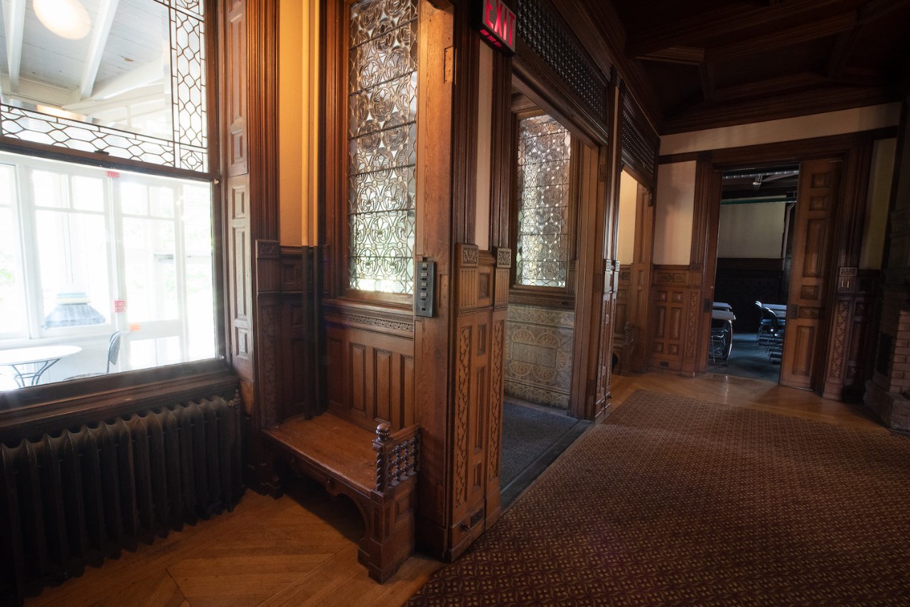 Ravenhill Mansion