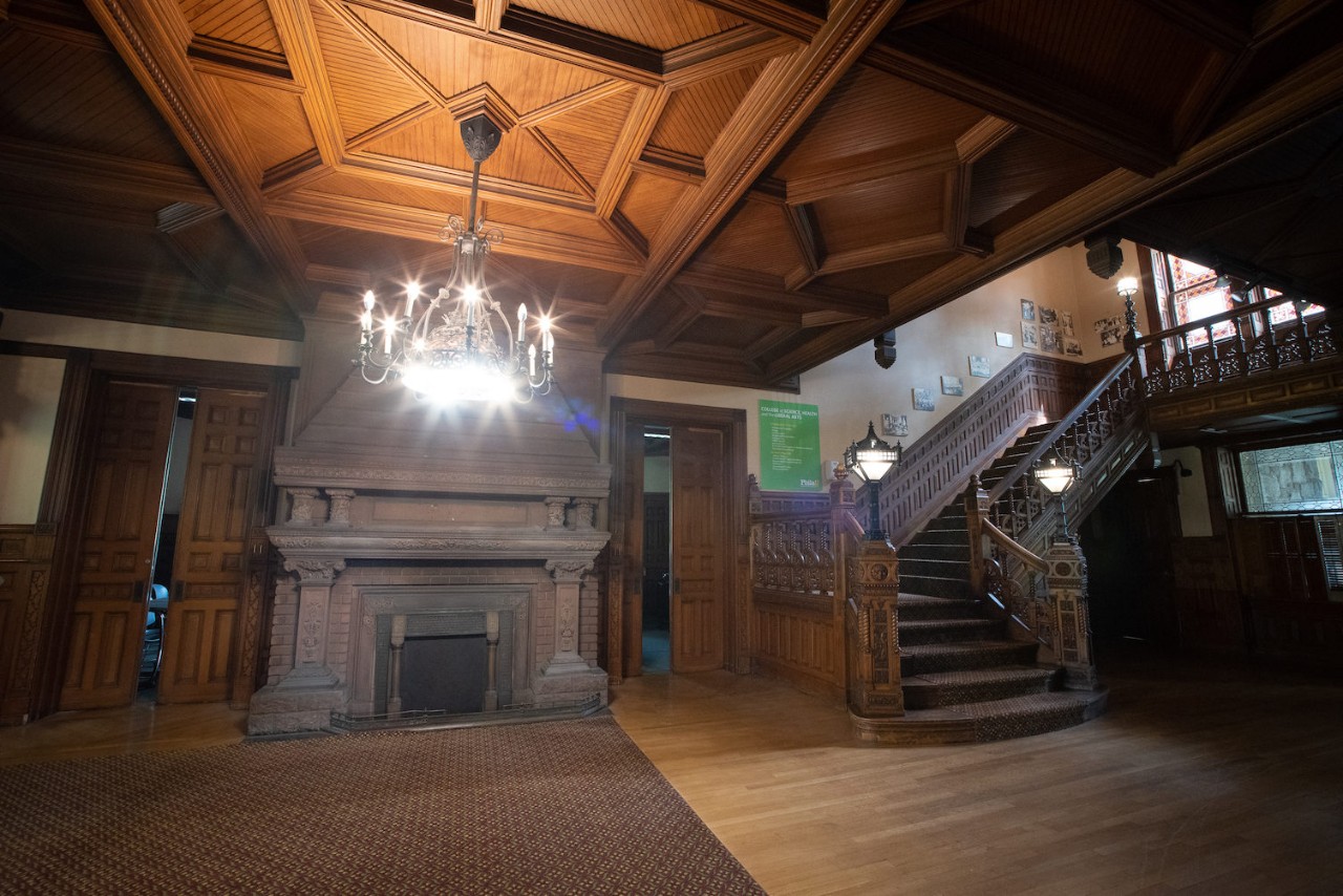 Ravenhill Mansion