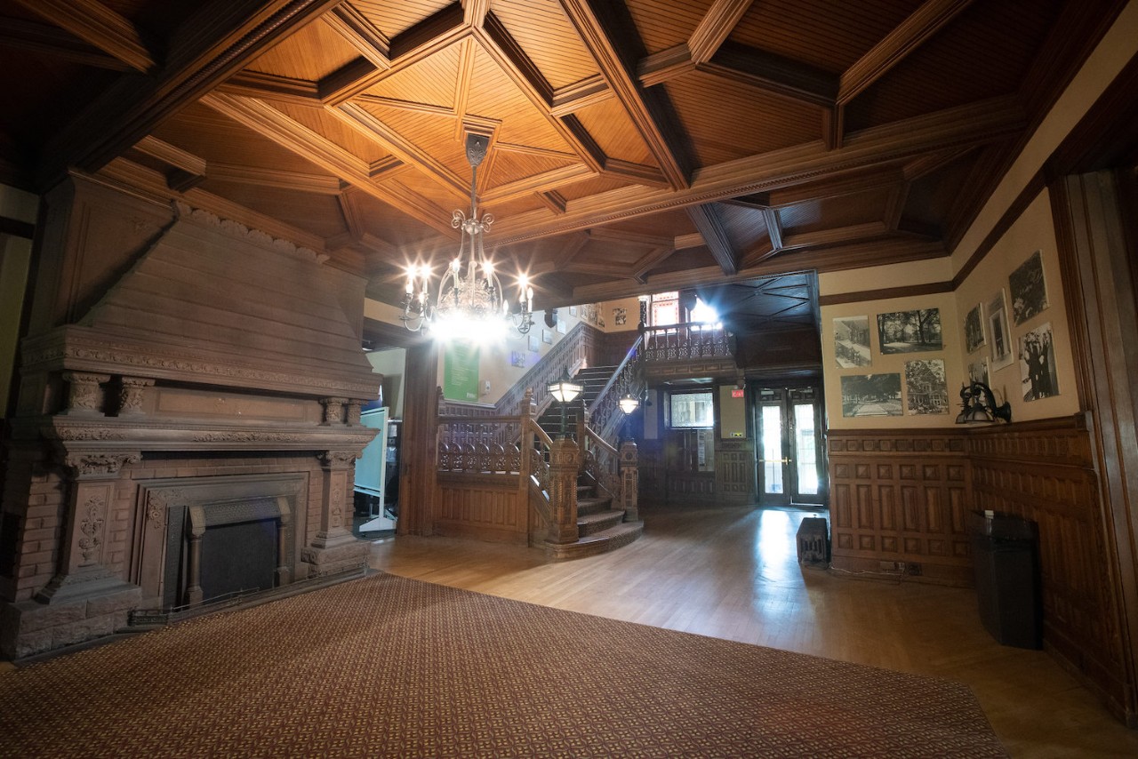Ravenhill Mansion