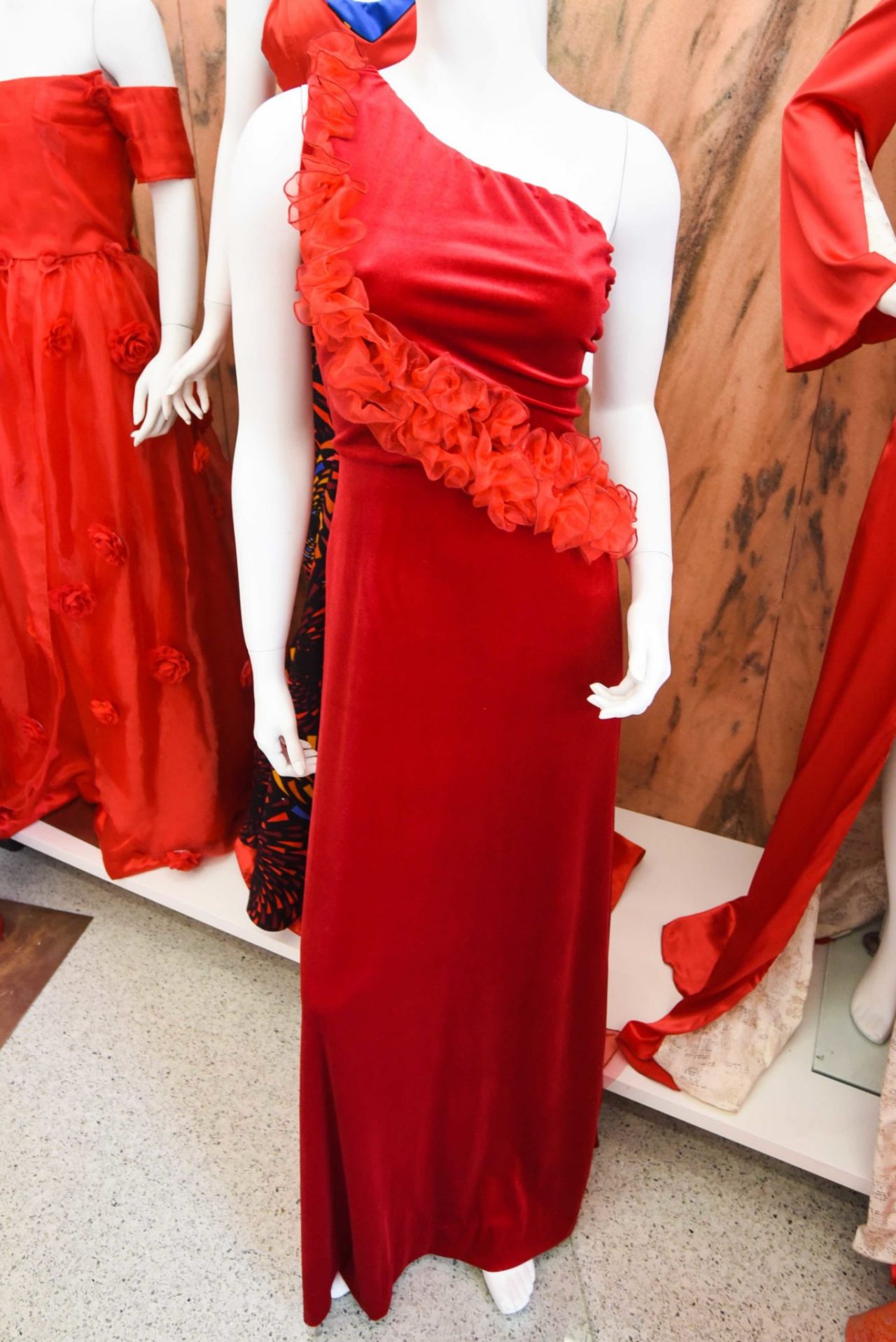 Adriana Soto, “The Beauty of Femininity” This evening dress is made from different tones of red to represent love. Combining the fluidity and structure of a rose, this silhouette takes a flowing yet elegant approach to the beauty of femininity. Sheer and textured fabrics elevate the confident, sophisticated and joyous persona of the target customer. The beauty of vintage and rose-inspired aesthetics play an essential role in the development of this garment’s silhouette. The thoughtful nature of this elegant design confidently embodies the beauty of life while functioning seamlessly in a stylish form.