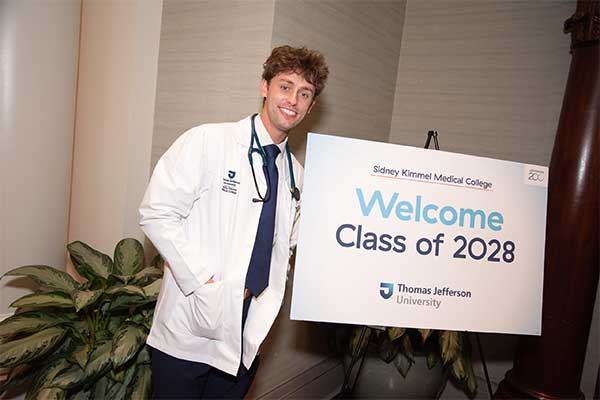 Inspired to Lead and Make Positive Change, Students Begin Med School Journey