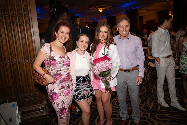 Inspired to Lead and Make Positive Change, Students Begin Med School Journey