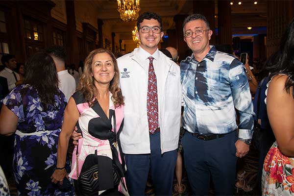 Inspired to Lead and Make Positive Change, Students Begin Med School Journey