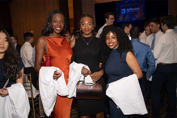 Inspired to Lead and Make Positive Change, Students Begin Med School Journey