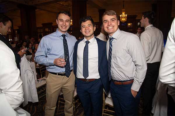 Inspired to Lead and Make Positive Change, Students Begin Med School Journey