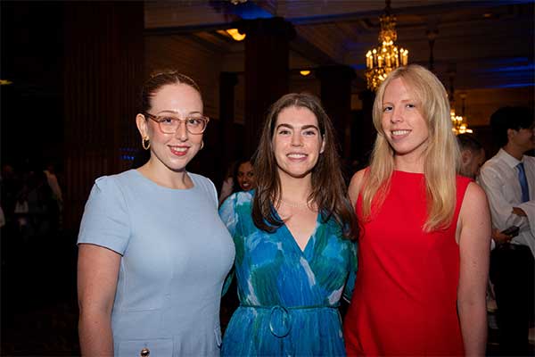 Inspired to Lead and Make Positive Change, Students Begin Med School Journey