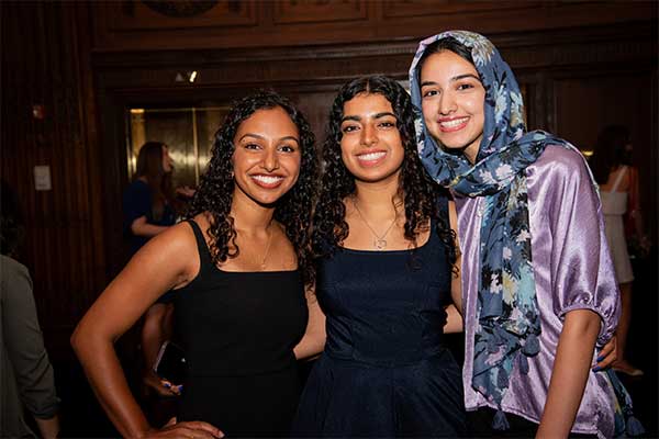 Inspired to Lead and Make Positive Change, Students Begin Med School Journey