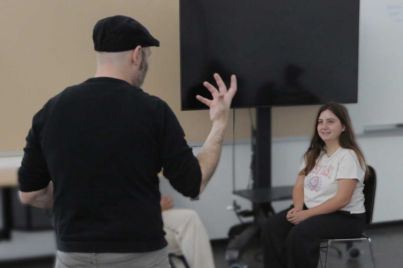 Instructor Dave Ebersole provided some pointers during the intro to acting workshop.