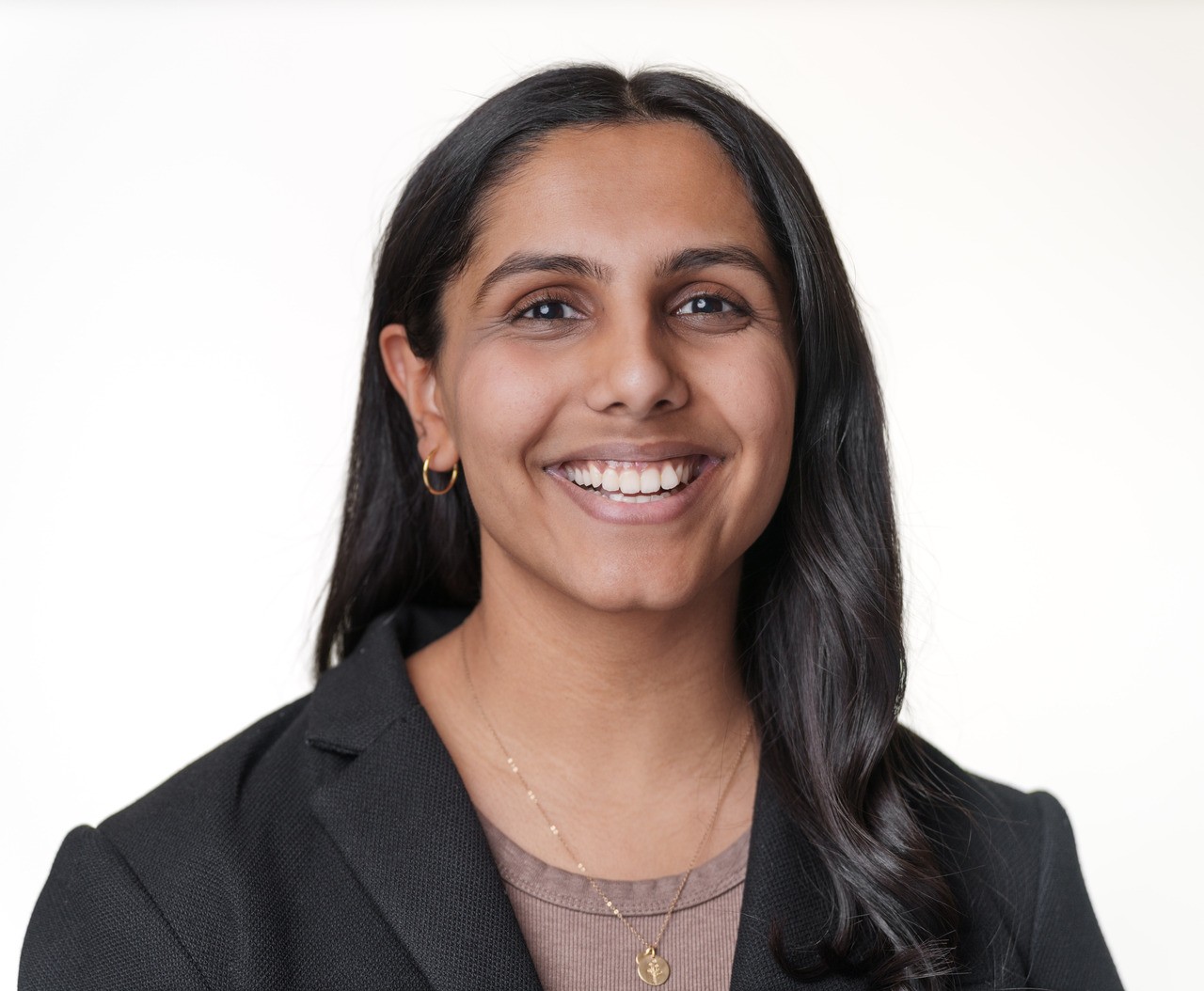 By entering the National Institutes of Health’s Medical Research Scholars Program, med student Virali Patel hopes to expand her scientific knowledge and skill set.